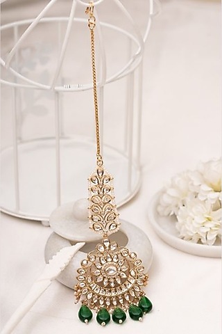 Gold Plated Kundan Polki Handcrafted Maangtikka by PUTSTYLE