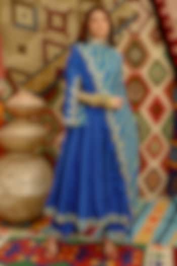 Cobalt Blue Tussar Resham Gota Patti Embroidered Wedding Anarkali Set by Pallavi Jaipur at Pernia's Pop Up Shop