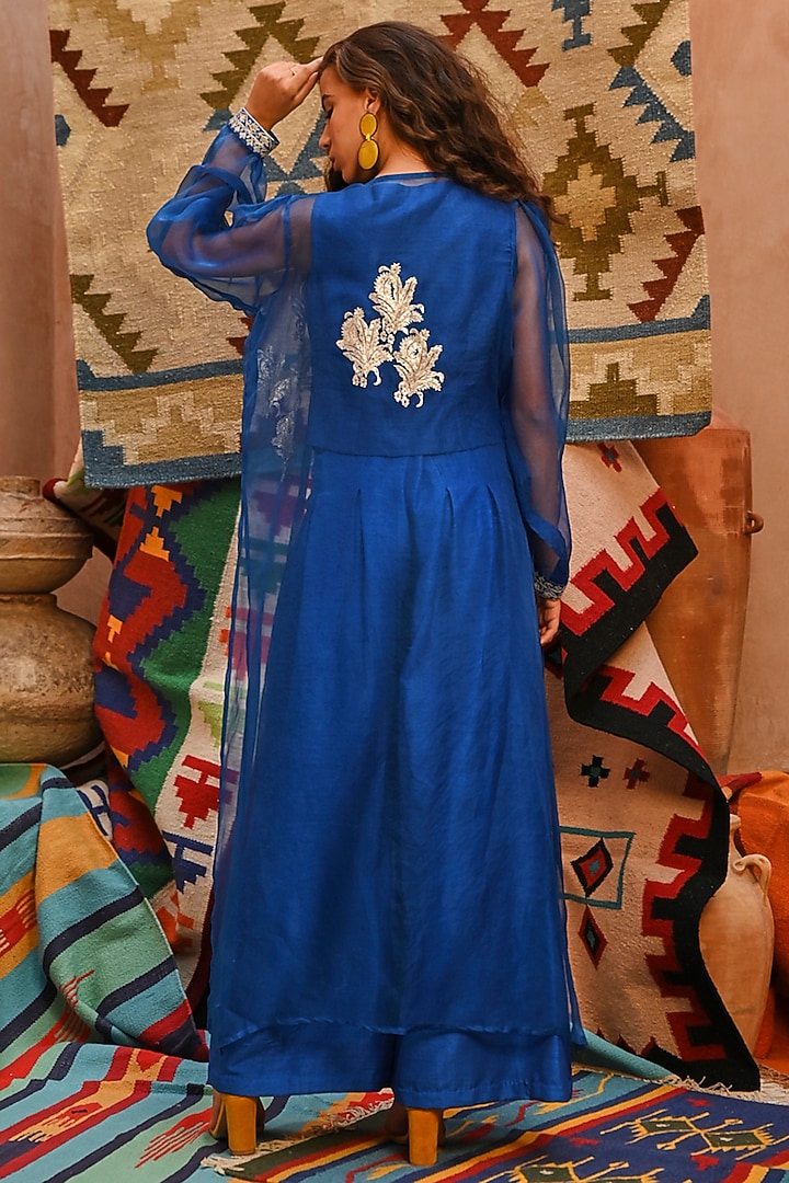 Azure Blue Tussar Silk Pant Set by Pallavi Jaipur at Pernia's Pop Up Shop