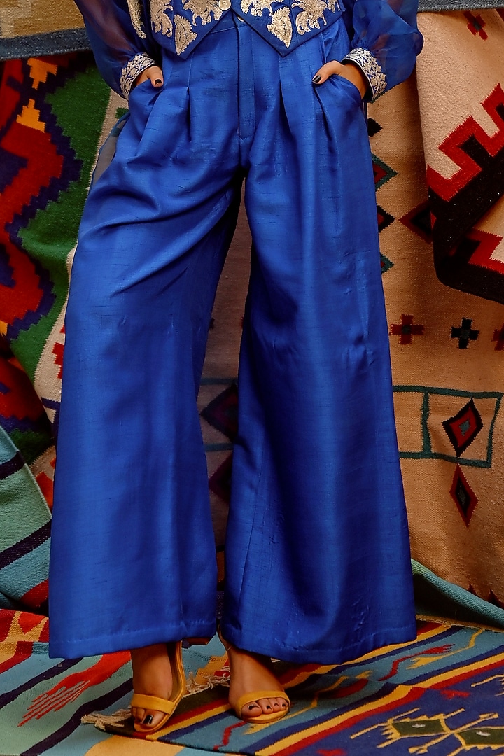 Azure Blue Tussar Silk Pant Set by Pallavi Jaipur at Pernia's Pop Up Shop
