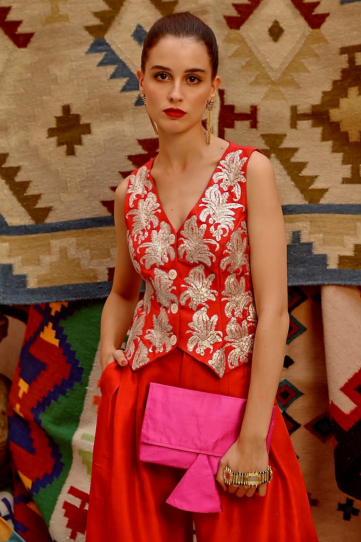 Chill Red Tussar Silk Jama Pittan Work Waistcoat Set by Pallavi Jaipur at Pernia's Pop Up Shop