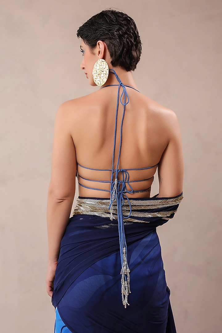 Atlantic Blue Chiffon Lehar Printed Pre-Pleated Wedding Saree Set by Pallavi Jaipur at Pernia's Pop Up Shop