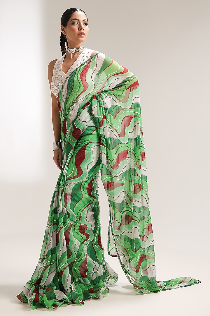 Pacific Green Chiffon Lehar Printed Pre-Pleated Wedding Saree Set by Pallavi Jaipur at Pernia's Pop Up Shop