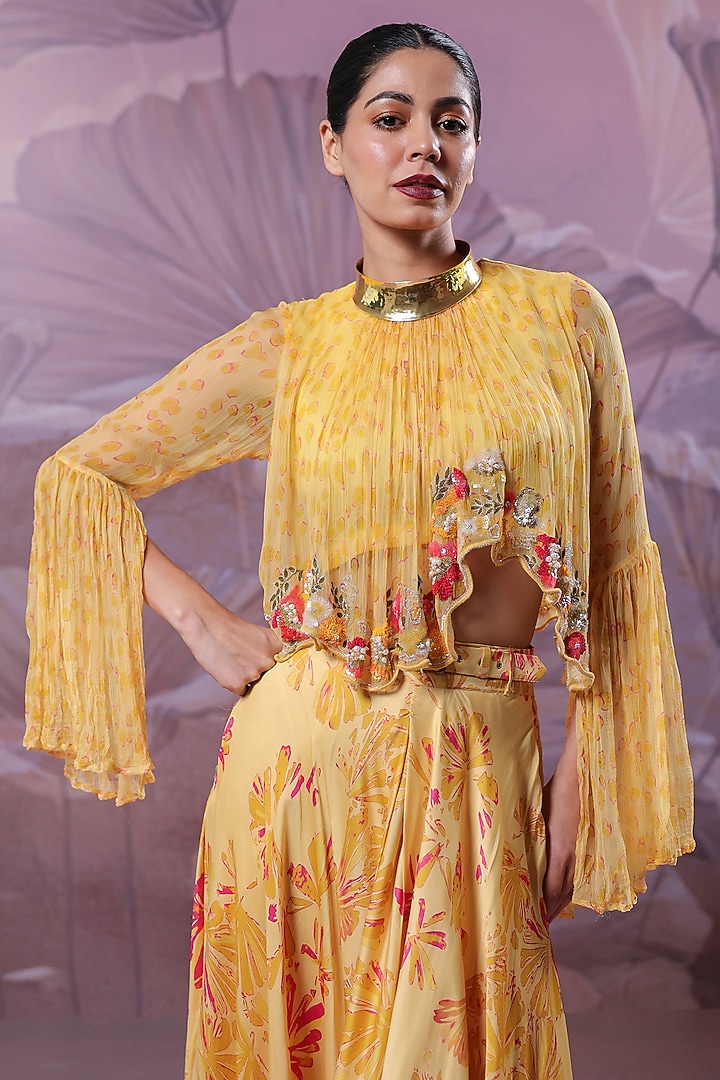 Butter Yellow Chiffon Printed Skirt Set by Pallavi Jaipur at Pernia's Pop Up Shop