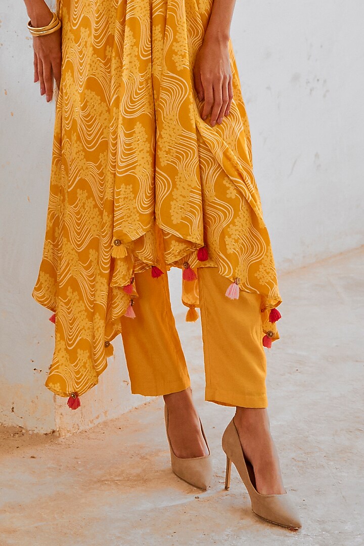 Marigold Yellow Silk Blend Floral Printed Tunic Set by Pallavi Jaipur at Pernia's Pop Up Shop