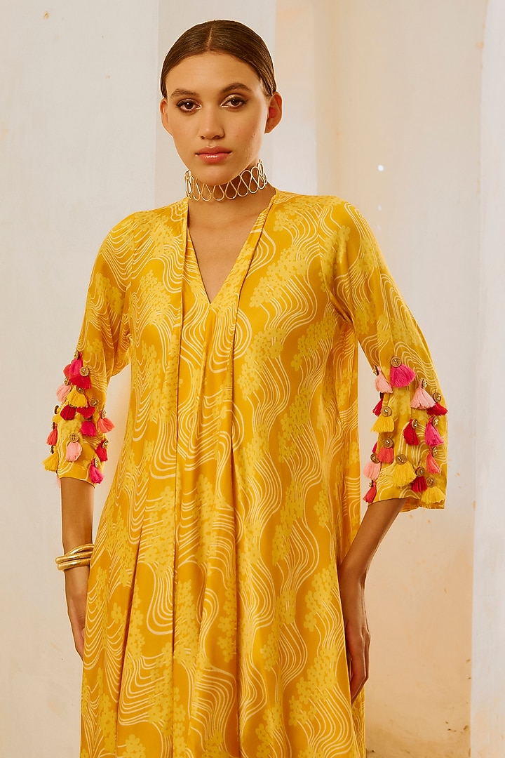 Marigold Yellow Silk Blend Floral Printed Tunic Set by Pallavi Jaipur at Pernia's Pop Up Shop