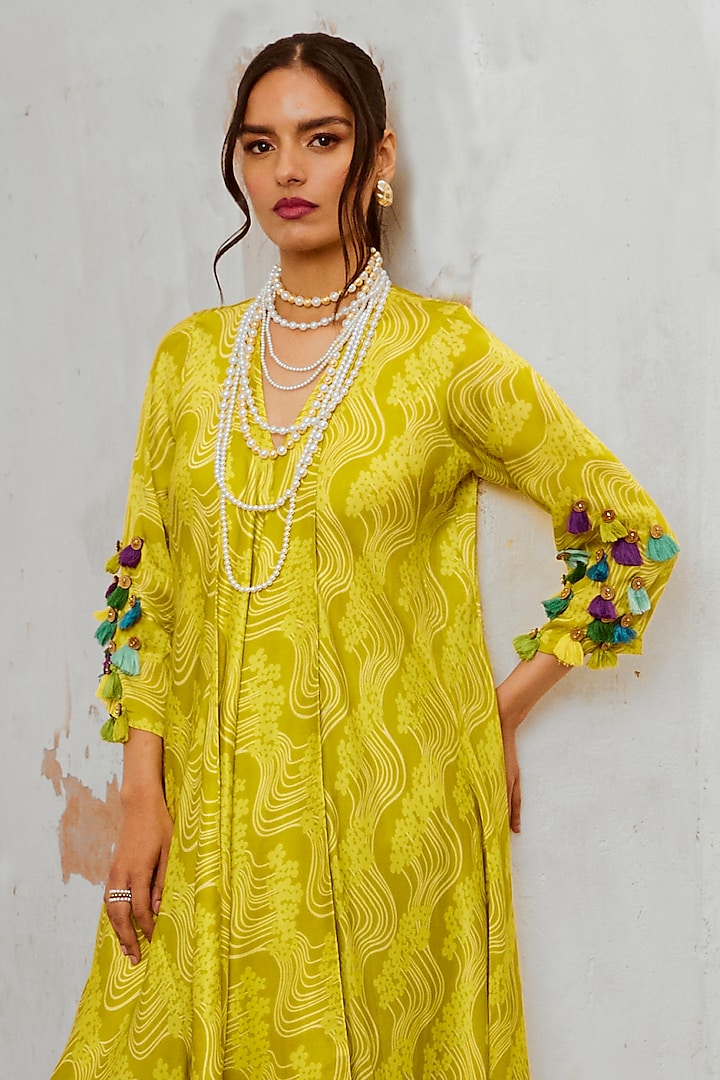 Lemon Yellow Silk Blend Floral Printed Tunic Set by Pallavi Jaipur at Pernia's Pop Up Shop