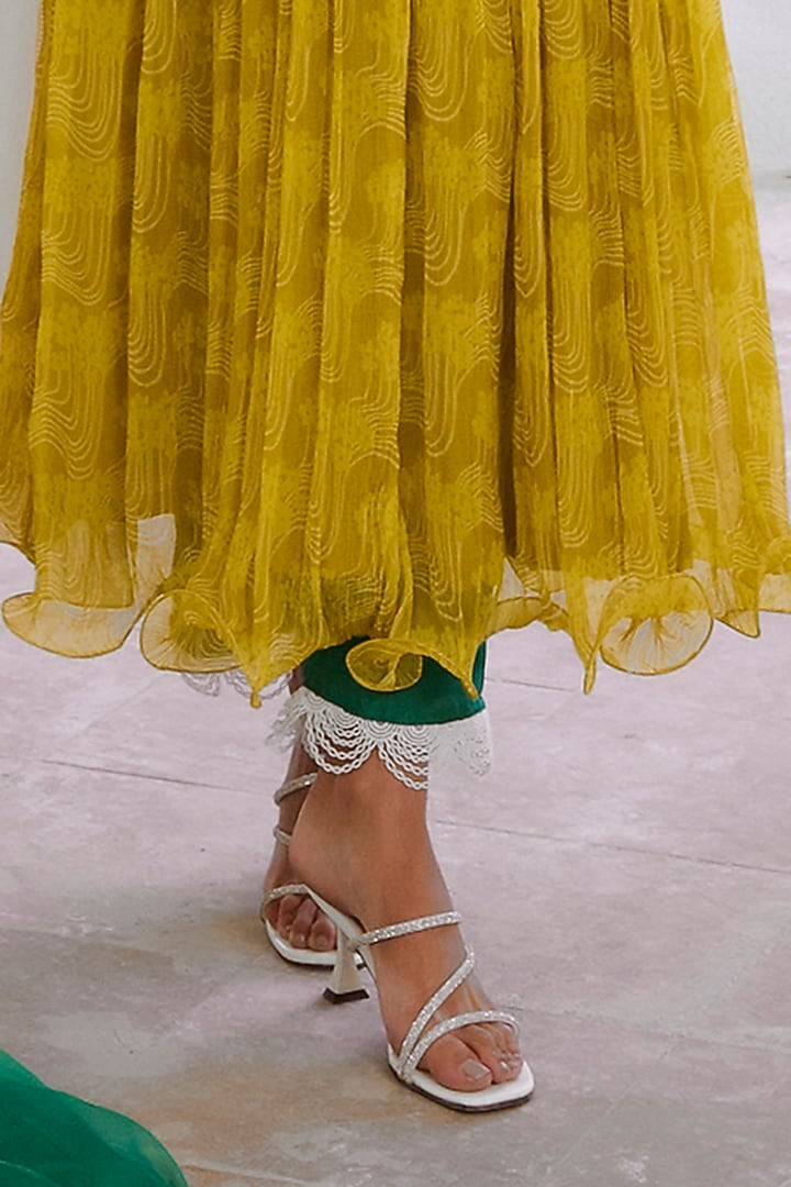 Lemon Green Chiffon Floral Printed & Pearl Embroidered Wedding Anarkali Set by Pallavi Jaipur at Pernia's Pop Up Shop