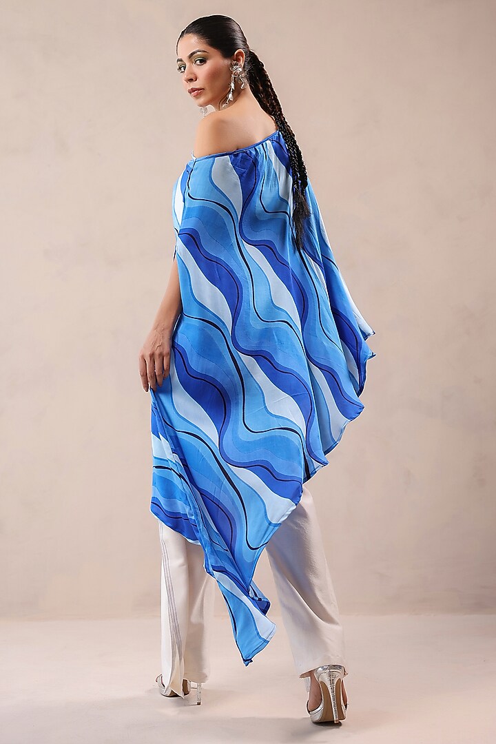 Atlantic Blue Chiffon Leheriya Printed One-Shoulder Cape Set by Pallavi Jaipur at Pernia's Pop Up Shop