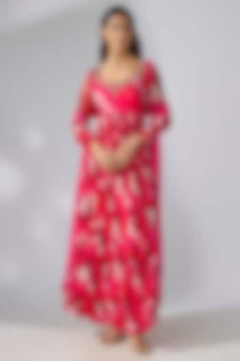 Fuchsia Pink Chiffon Printed & Embroidered Wedding Anarkali Set by Pallavi Jaipur at Pernia's Pop Up Shop