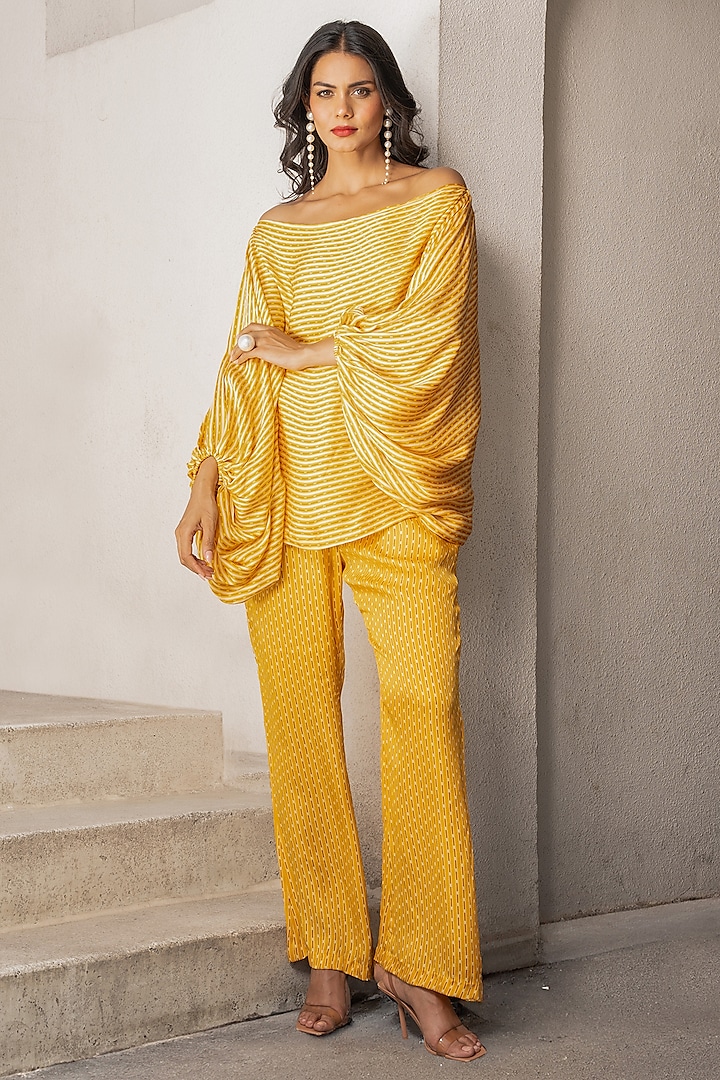 Marigold Yellow Silk Blend Pant Set by Pallavi Jaipur at Pernia's Pop Up Shop
