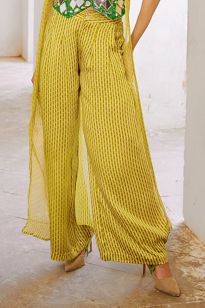 Lemon Green Chiffon Cape Set by Pallavi Jaipur at Pernia's Pop Up Shop