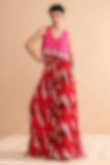 Fuchsia Pink Chiffon Lehar Printed Skirt Set by Pallavi Jaipur at Pernia's Pop Up Shop
