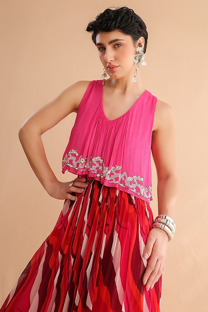 Fuchsia Pink Chiffon Lehar Printed Skirt Set by Pallavi Jaipur at Pernia's Pop Up Shop