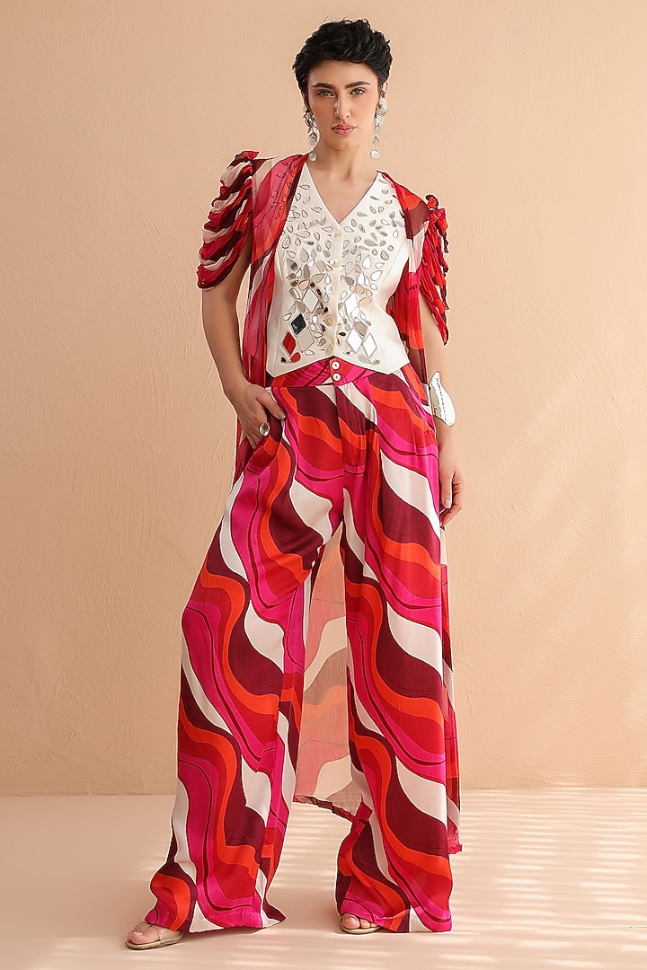 Fuchsia Pink Chiffon Leheriya Printed Cape Set by Pallavi Jaipur at Pernia's Pop Up Shop