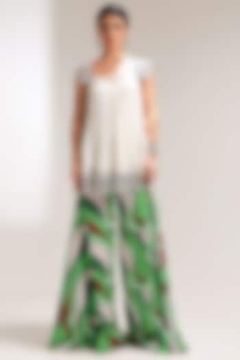 Pacific Green Silk Blend Leheriya Printed Bell-Bottom Pant Set by Pallavi Jaipur at Pernia's Pop Up Shop