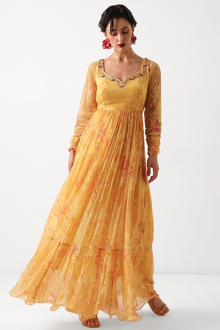 Butter Yellow Chiffon Zardosi Embroidered Wedding Anarkali Set by Pallavi Jaipur at Pernia's Pop Up Shop