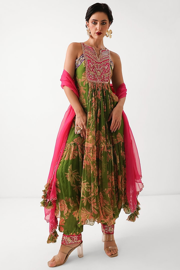 Avocado Green Chiffon Printed Tiered Kurta Set by Pallavi Jaipur at Pernia's Pop Up Shop