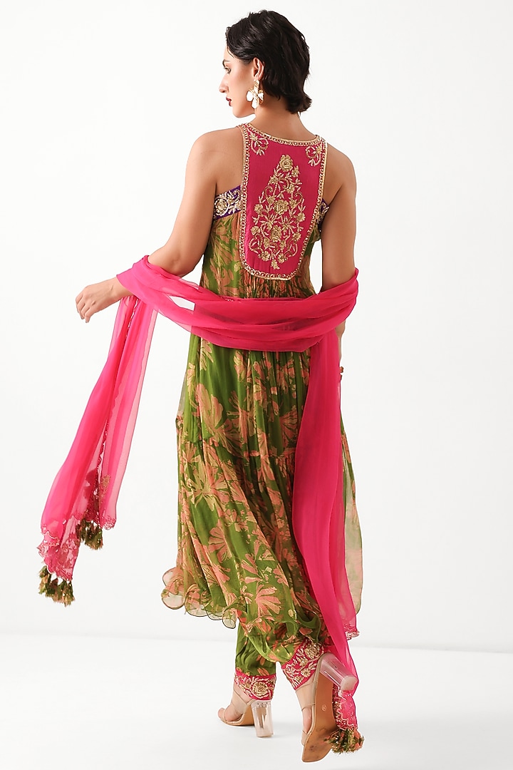 Avocado Green Chiffon Printed Tiered Kurta Set by Pallavi Jaipur at Pernia's Pop Up Shop