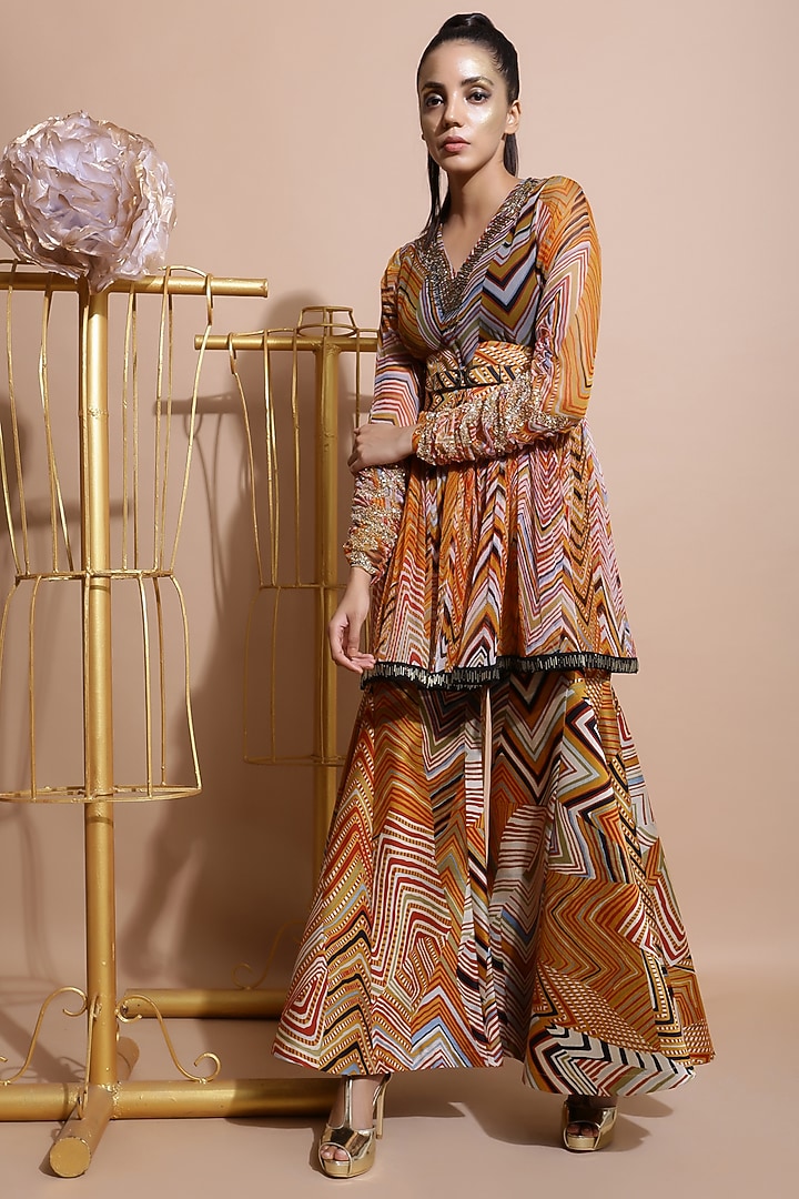 Mustard Leheriya Kurta Set With Belt by Pallavi Jaipur at Pernia's Pop Up Shop