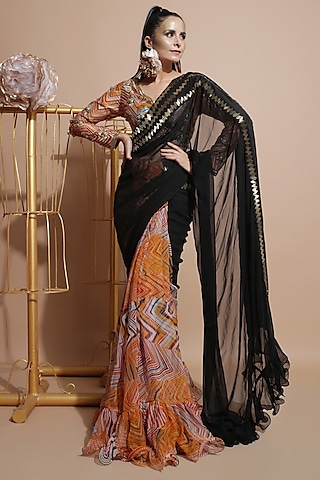 Multi Colored Printed Embroidered Saree Set With Belt