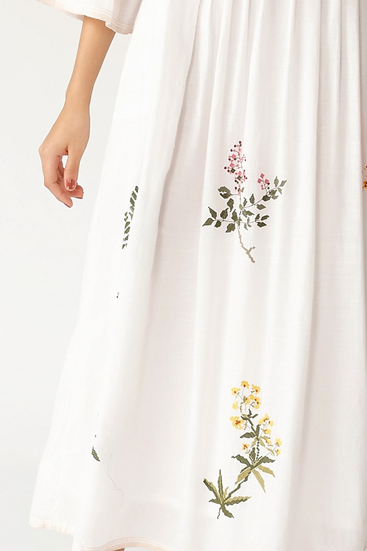 White Cotton Handloom Embroidered Pleated Maxi Vacation Dress by Payal Pratap at Pernia's Pop Up Shop