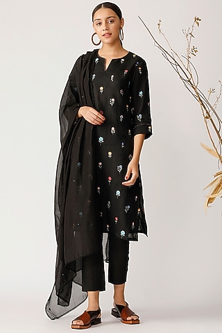 Black Embroidered Kurta Set by Payal Pratap
