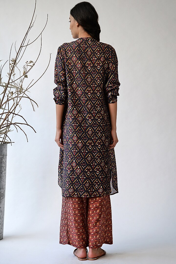 Multi Colored Printed Tunic by Payal Pratap at Pernia's Pop Up Shop