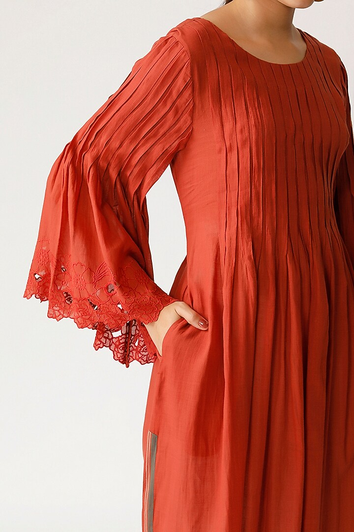 Rust Orange Embroidered Tunic by Payal Pratap at Pernia's Pop Up Shop
