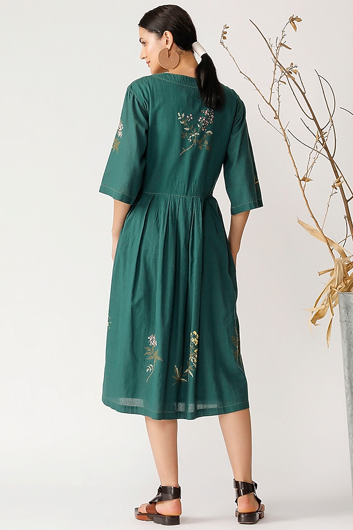 Green Embroidered Vacation Dress by Payal Pratap at Pernia's Pop Up Shop