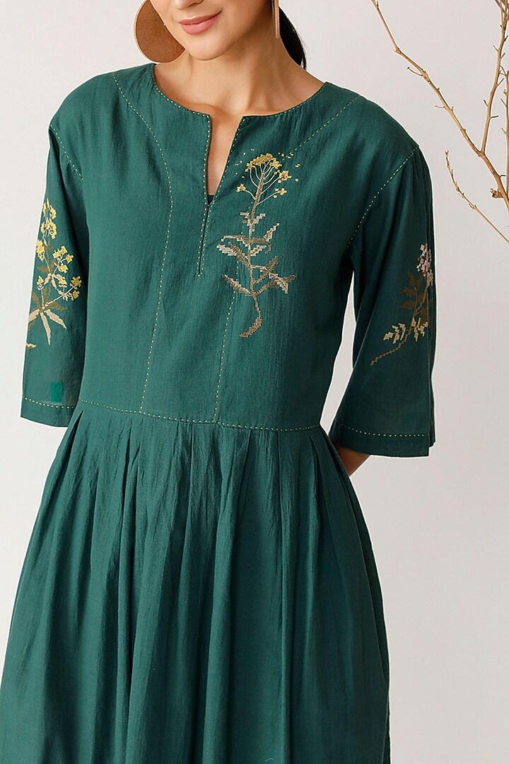 Green Embroidered Vacation Dress by Payal Pratap at Pernia's Pop Up Shop