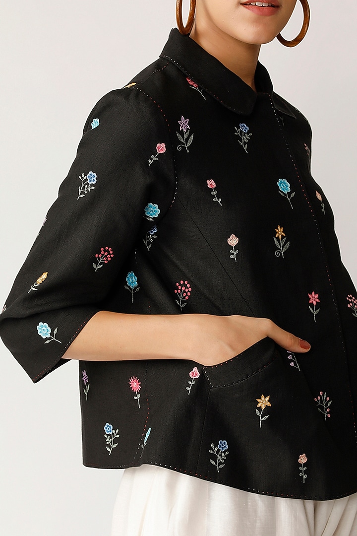 Black Floral Embroidered Jacket by Payal Pratap at Pernia's Pop Up Shop