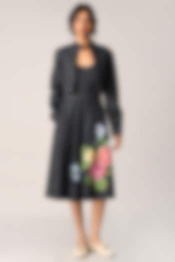 Blue Denim Crop Jacket by Payal Pratap at Pernia's Pop Up Shop