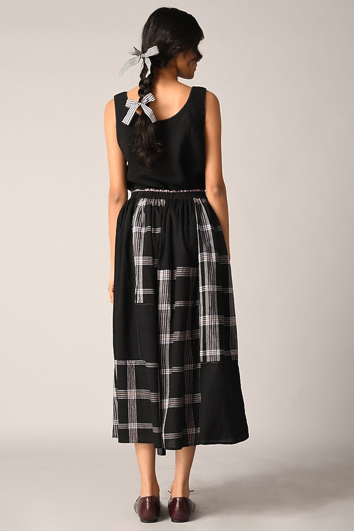 Black Handloom Cotton Checkered Skirt by Payal Pratap at Pernia's Pop Up Shop