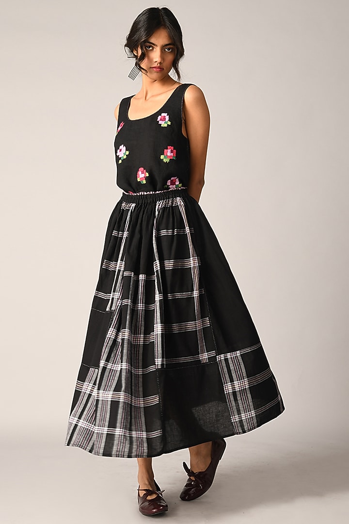 Black Handloom Cotton Checkered Skirt by Payal Pratap at Pernia's Pop Up Shop
