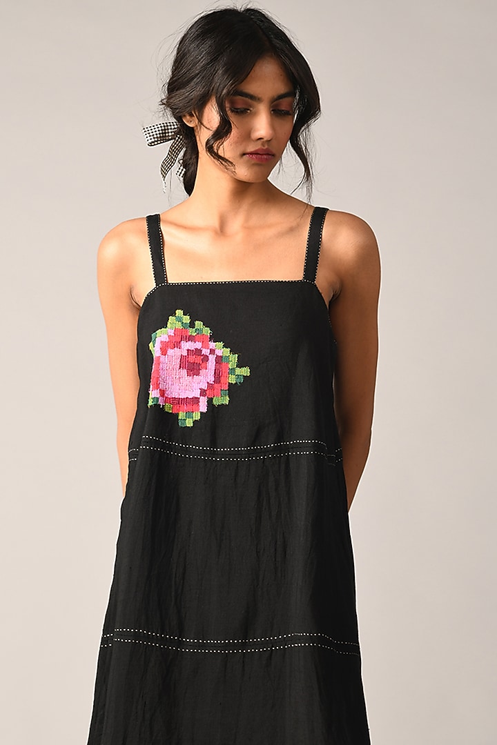 Black Handloom Linen Rose Applique Embroidered Strappy Vacation Dress by Payal Pratap at Pernia's Pop Up Shop