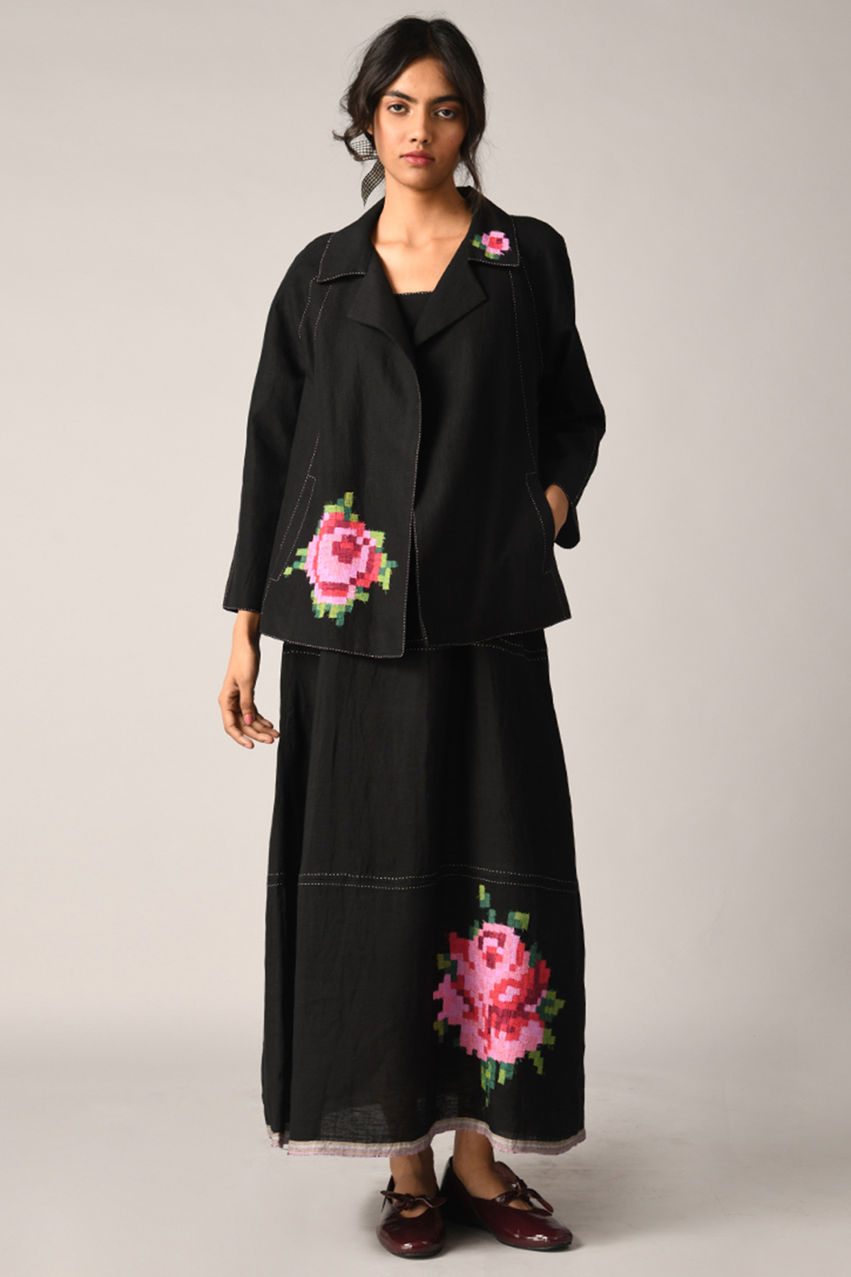 Black Handloom Linen Rose Applique Embroidered Short Jacket by Payal Pratap at Pernia's Pop Up Shop