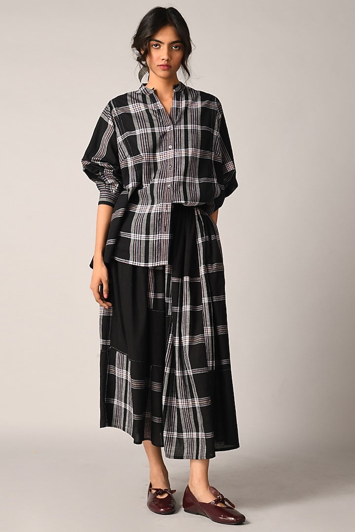 Black Handloom Cotton Oversized Checkered Shirt by Payal Pratap at Pernia's Pop Up Shop
