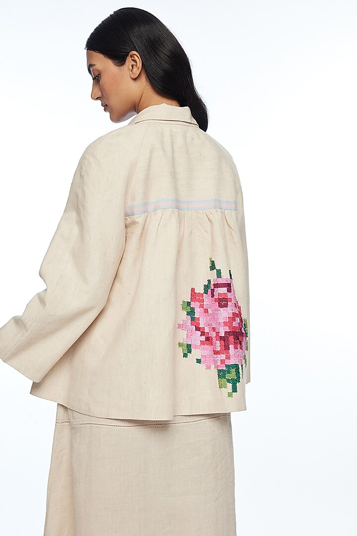 Beige Handloom Linen Rose Applique Embroidered Short Jacket by Payal Pratap at Pernia's Pop Up Shop
