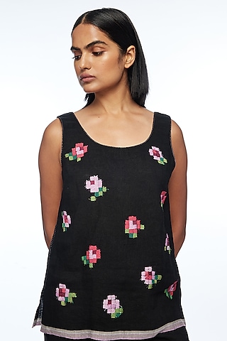 Black Handloom Linen Rose Applique Embroidered Camisole Top by Payal Pratap