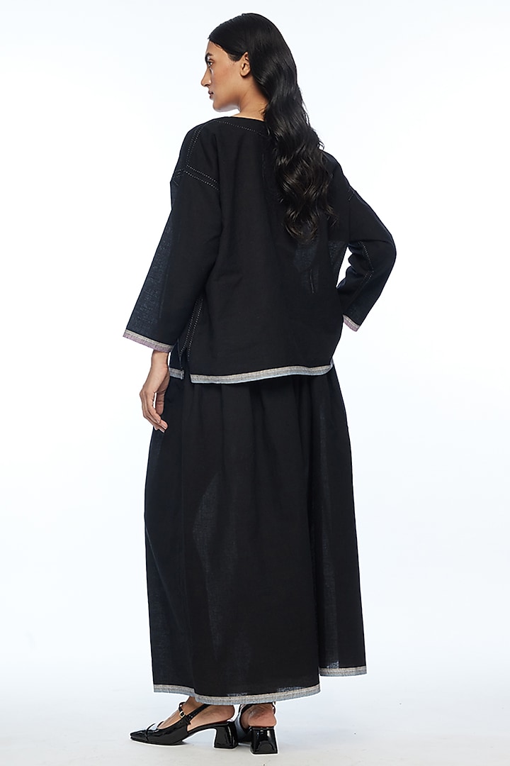 Black Handloom Cotton Oversized Top by Payal Pratap at Pernia's Pop Up Shop