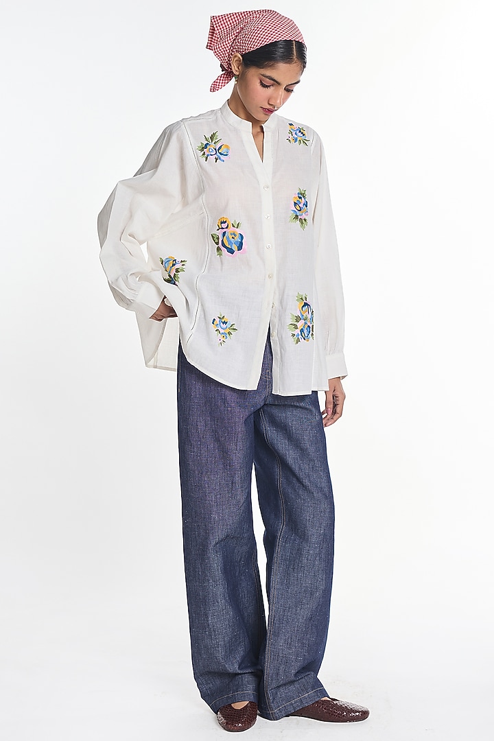White Handloom Cotton Floral Embroidered Shirt by Payal Pratap at Pernia's Pop Up Shop