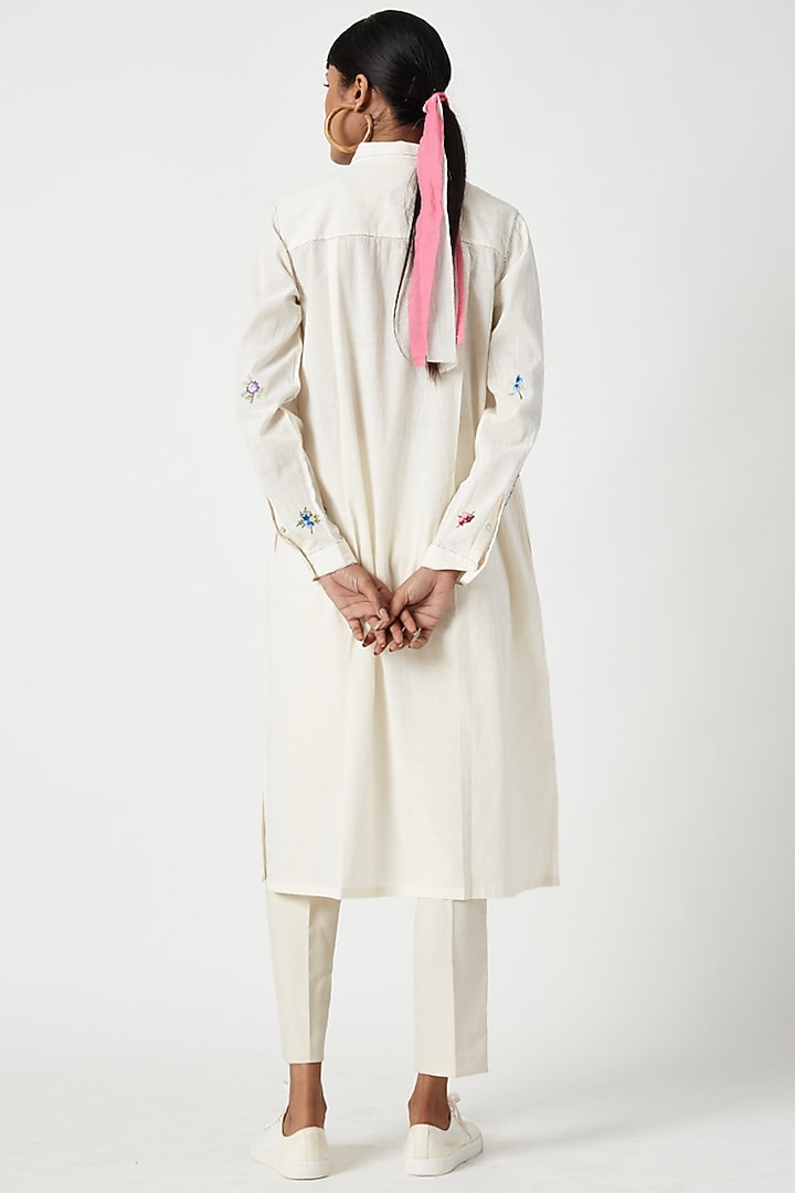 Ivory Cotton Embroidered Tunic by Payal Pratap at Pernia's Pop Up Shop
