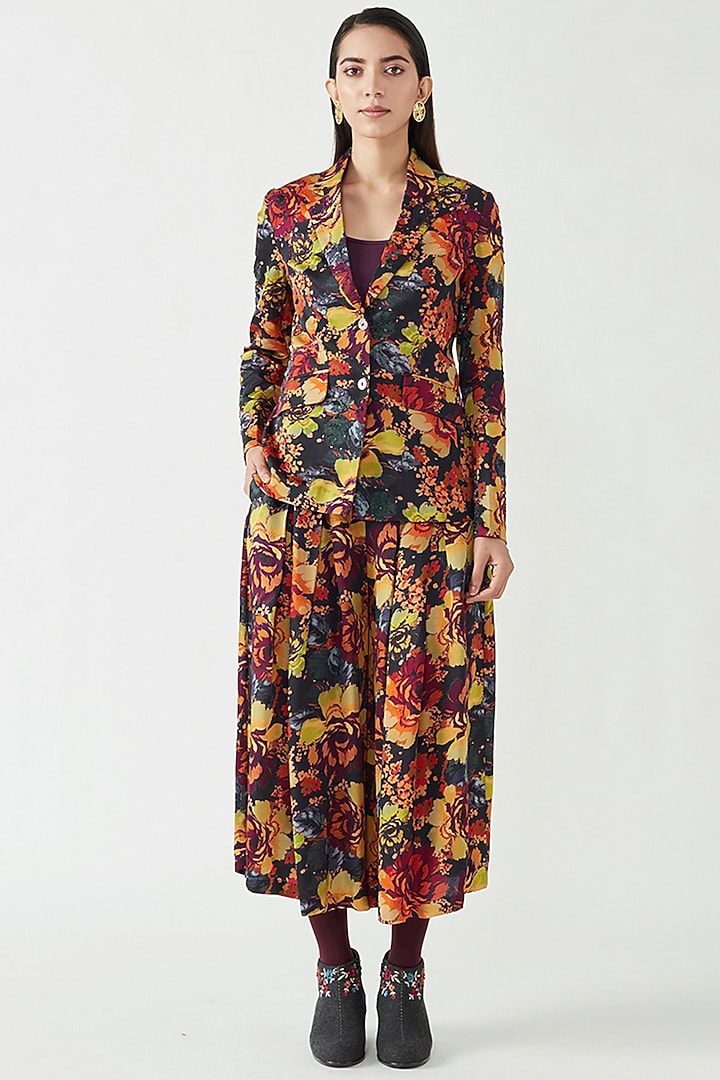 Multi-Colored Satin Printed Blazer by Payal Pratap at Pernia's Pop Up Shop