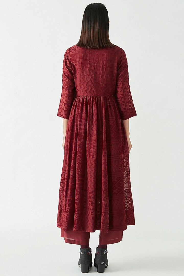 Wine Cotton Silk Embroidered Kurta Set by Payal Pratap at Pernia's Pop Up Shop
