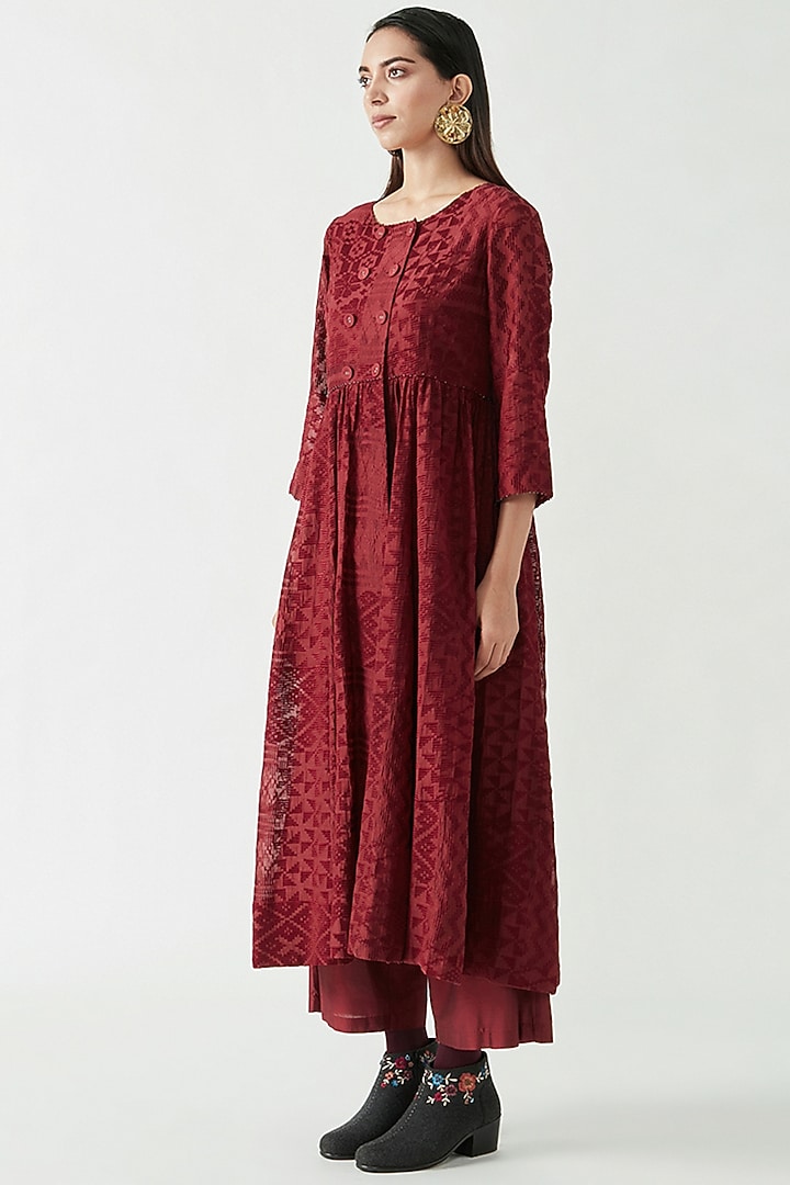 Wine Cotton Silk Embroidered Kurta Set by Payal Pratap at Pernia's Pop Up Shop