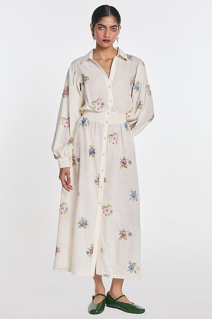 Ivory Slub Cotton Floral Embroidered Vacation Dress by Payal Pratap at Pernia's Pop Up Shop
