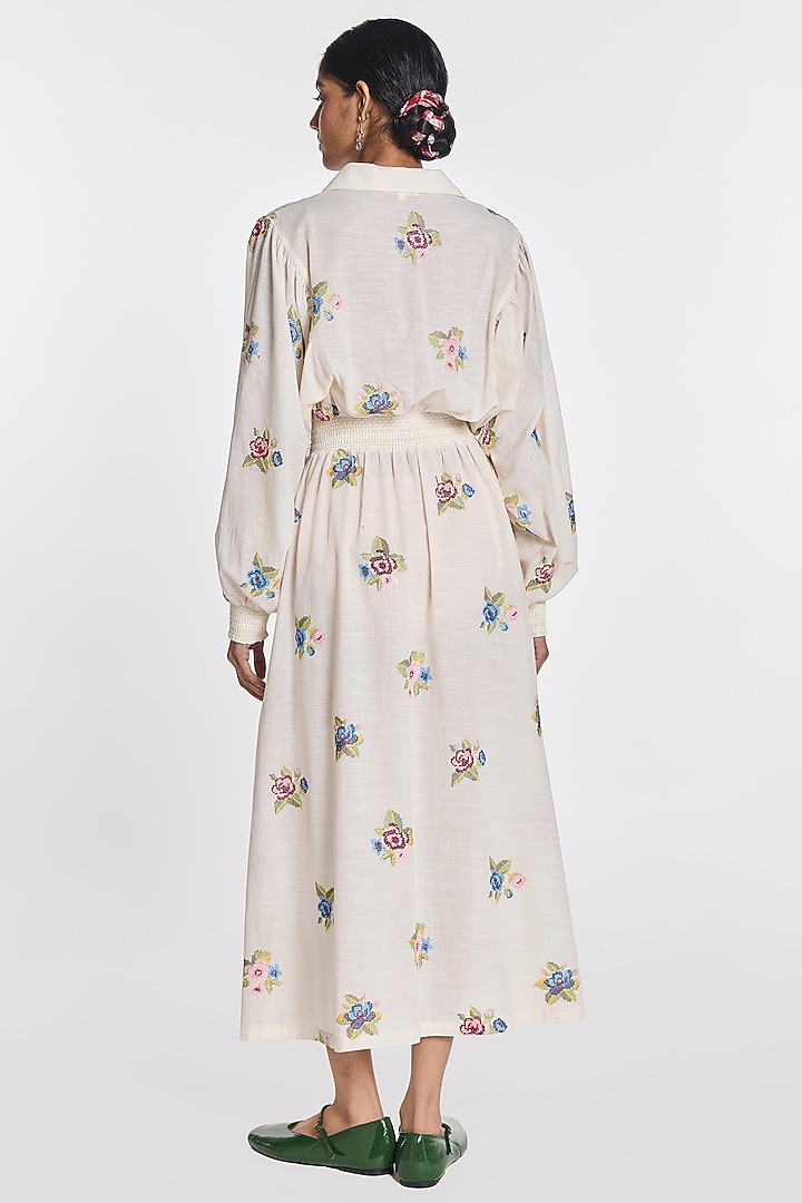 Ivory Slub Cotton Floral Embroidered Vacation Dress by Payal Pratap at Pernia's Pop Up Shop