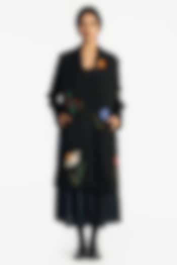 Navy Blue Handloom Linen Applique Embroidered Jacket by Payal Pratap at Pernia's Pop Up Shop