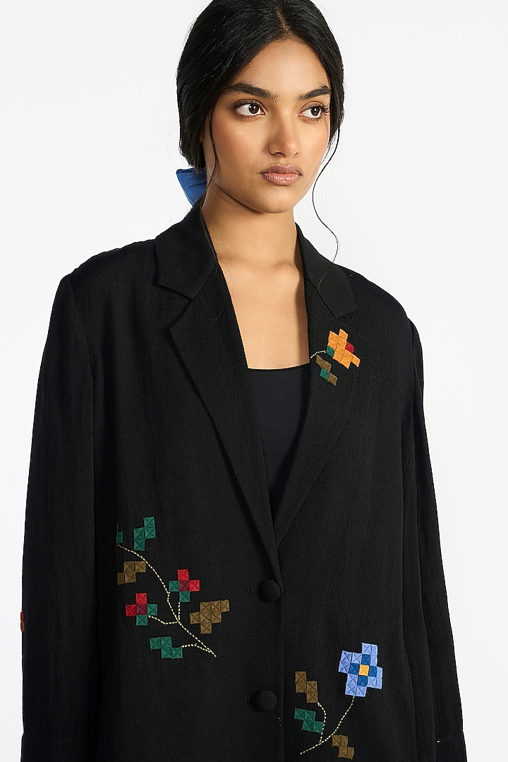 Navy Blue Handloom Linen Applique Embroidered Jacket by Payal Pratap at Pernia's Pop Up Shop